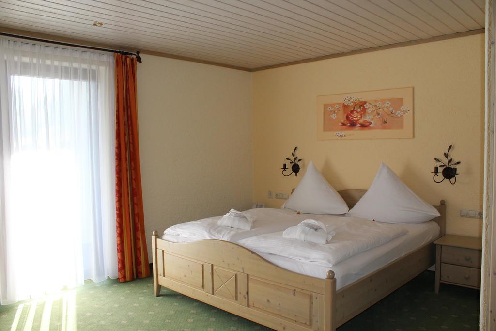 Hubertushof Hotel Garni Оберштауфен Экстерьер фото